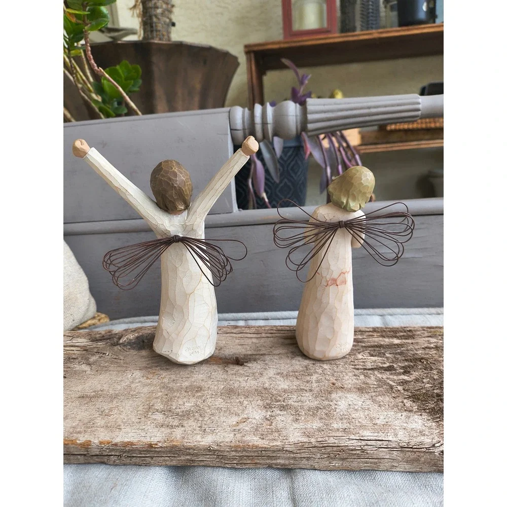 Willow Tree Courage Angel and Angel of Healing Figurine Set Susan Lordi Resin